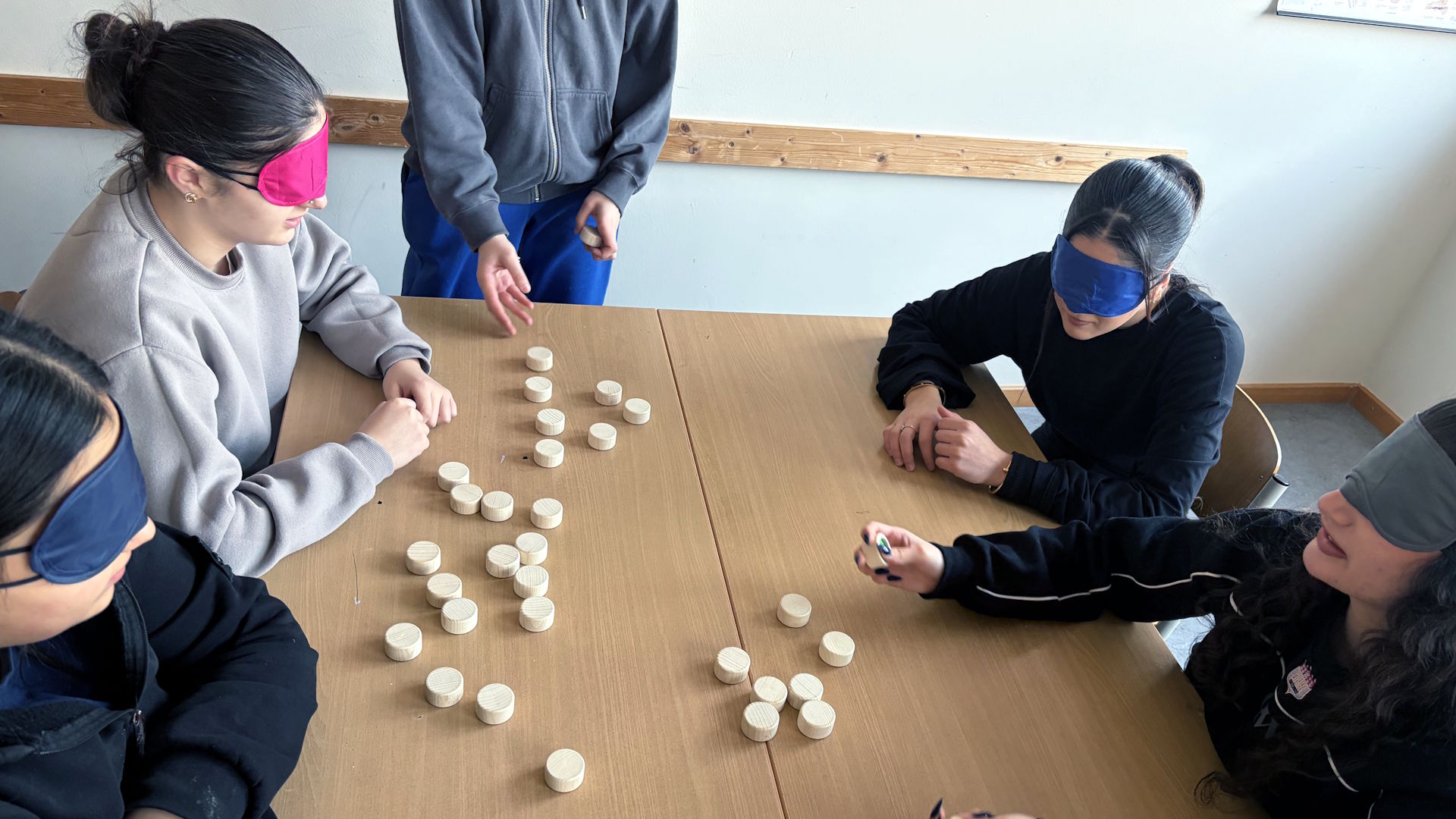 Schüler simulieren Blindheit